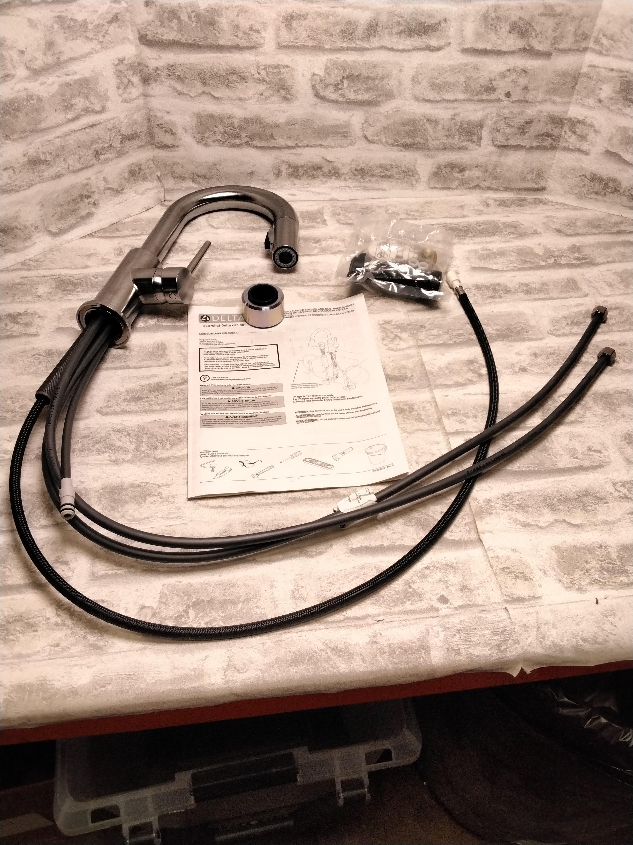 Delta Faucet, Brushed Nickel, Single Hole with Pull Down Sprayer (7625961013486)